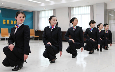 南京商務禮儀培訓與個人形象設計提升